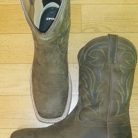 Ariat square toe boots main image 6